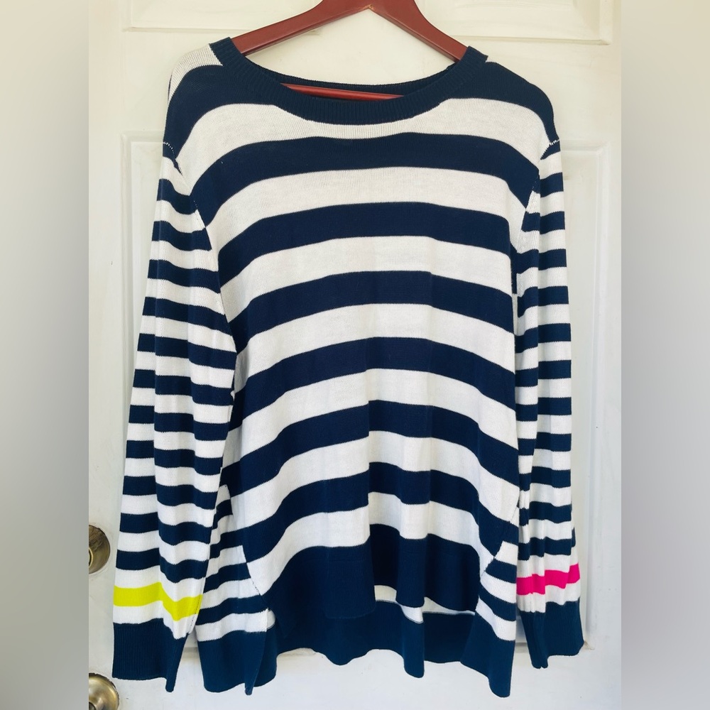 EV1 by Ellen DeGeneres Sweater